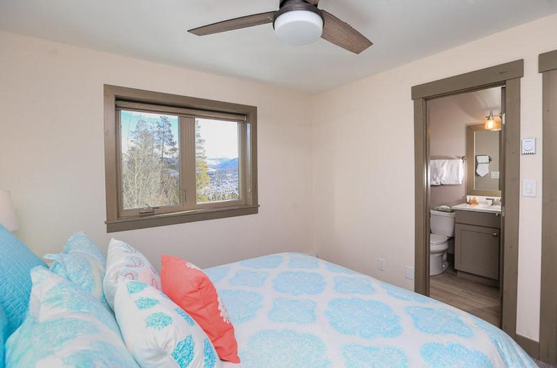 Grandview Condo: Nice Peak 8 Location - image 8