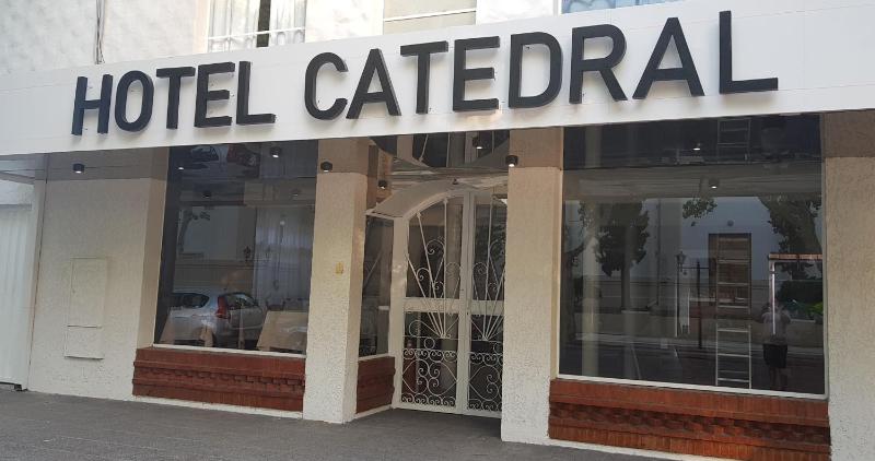 Hotel Catedral San Rafael - image 1