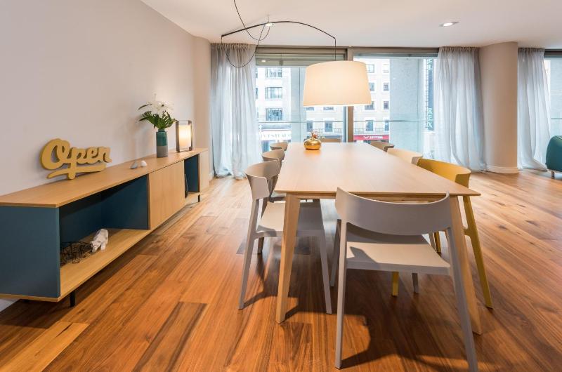 Grand Suite 3 Bedroom Apartment image 4