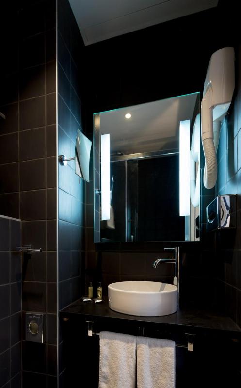 Hotel Mirabeau Eiffel - image 15