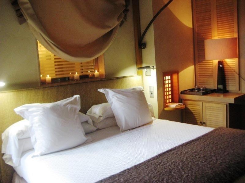 Room #9444252 image 2