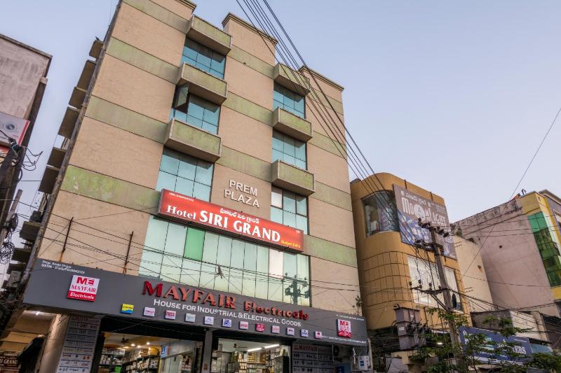 Hotel Siri Grand - image 1