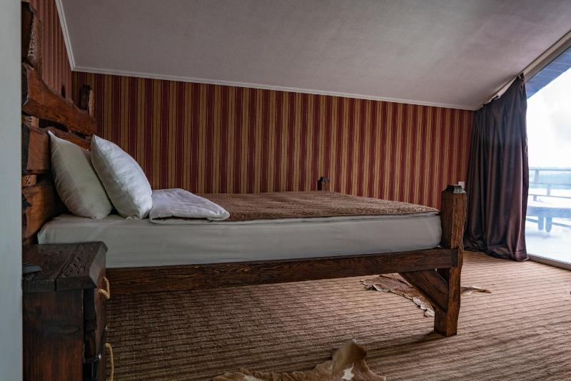 Junior Suite with Terrace image 3