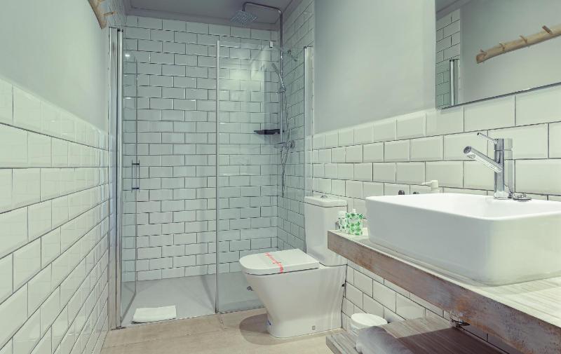 Superior Double Room image 3