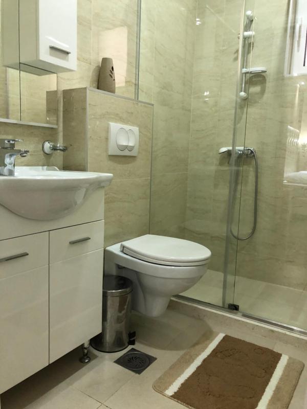 Deluxe Triple Room image 3