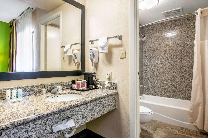 King Suite image 2