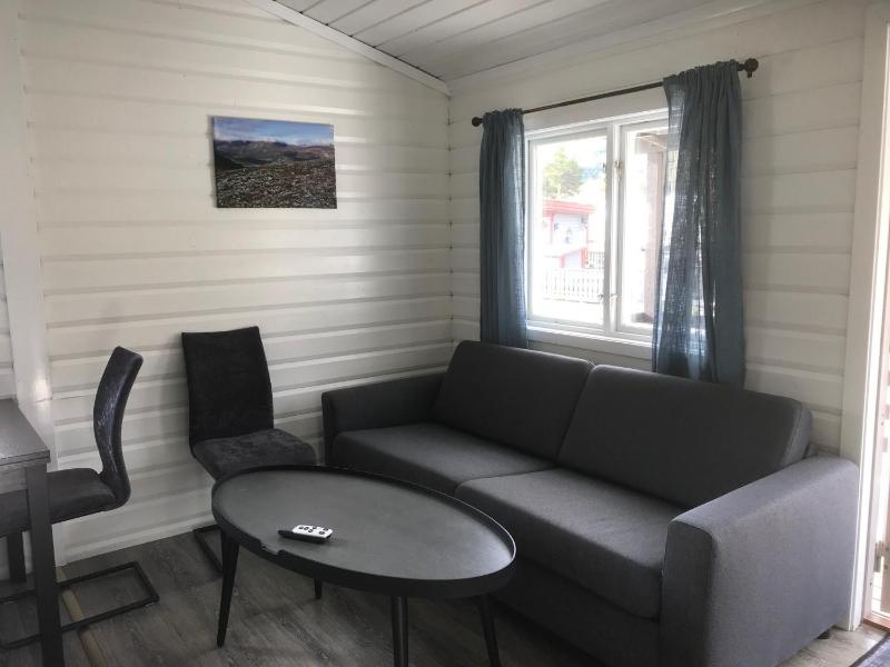 Two-Bedroom Cottage (4 Adults)  image 1