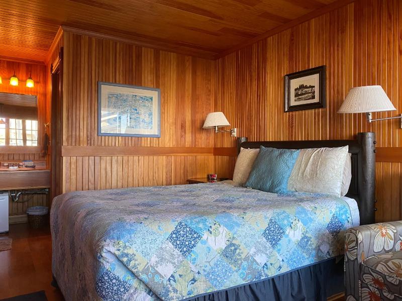 Whistling Winds Motel - image 46