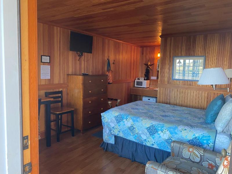 Double Room image 2