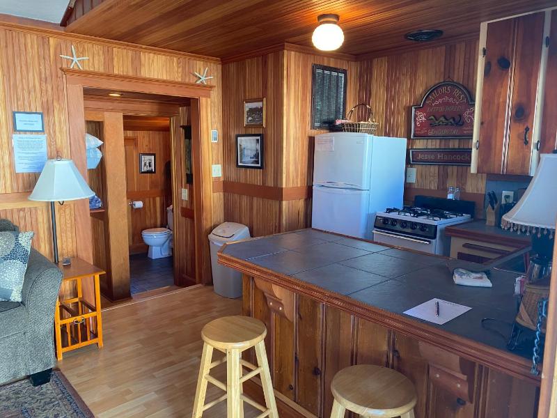 Whistling Winds Motel - image 48