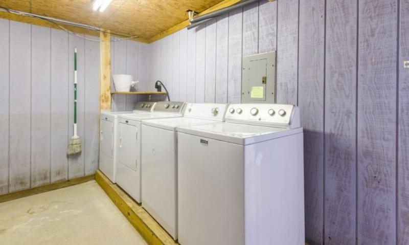 Five-Bedroom House image 1