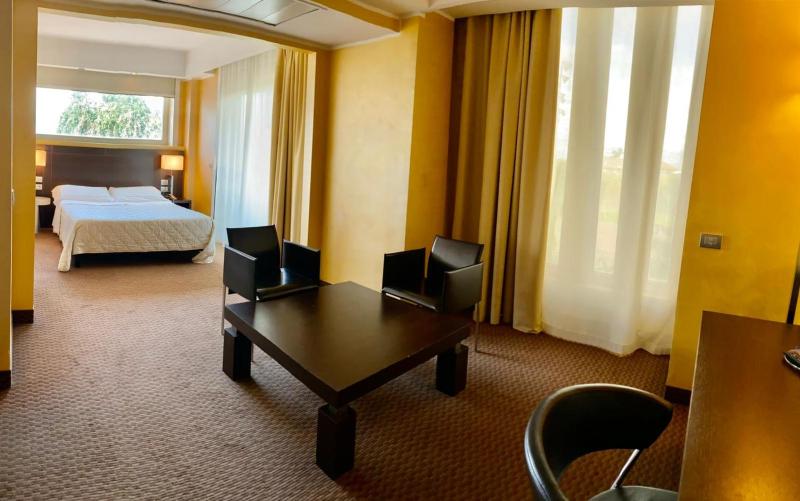E' Hotel - image 24