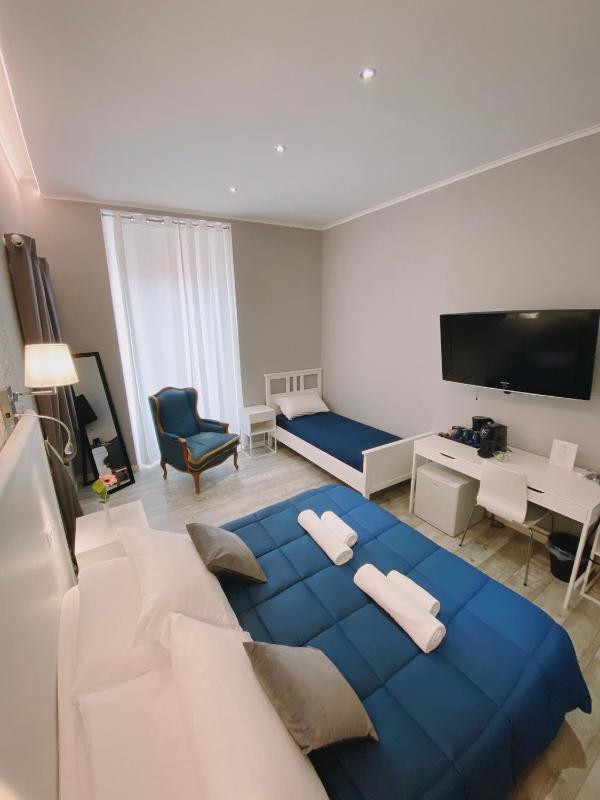 Triple Room image 4