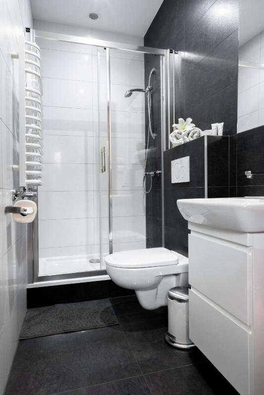 Deluxe Double or Twin Room image 4