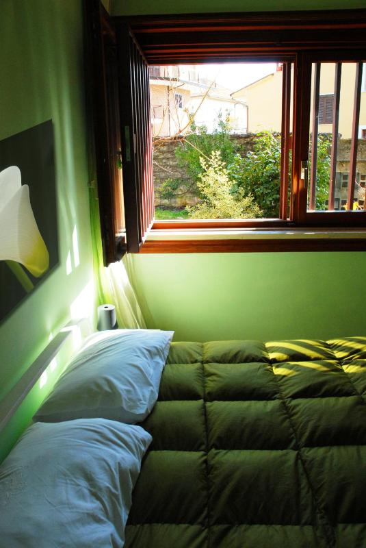 Double Room image 3