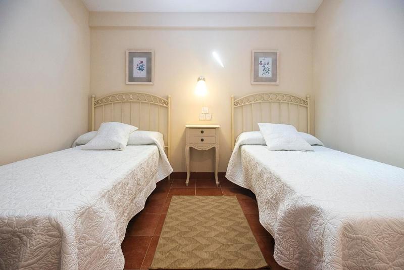 Three-Bedroom Villa (6 Adults) image 4