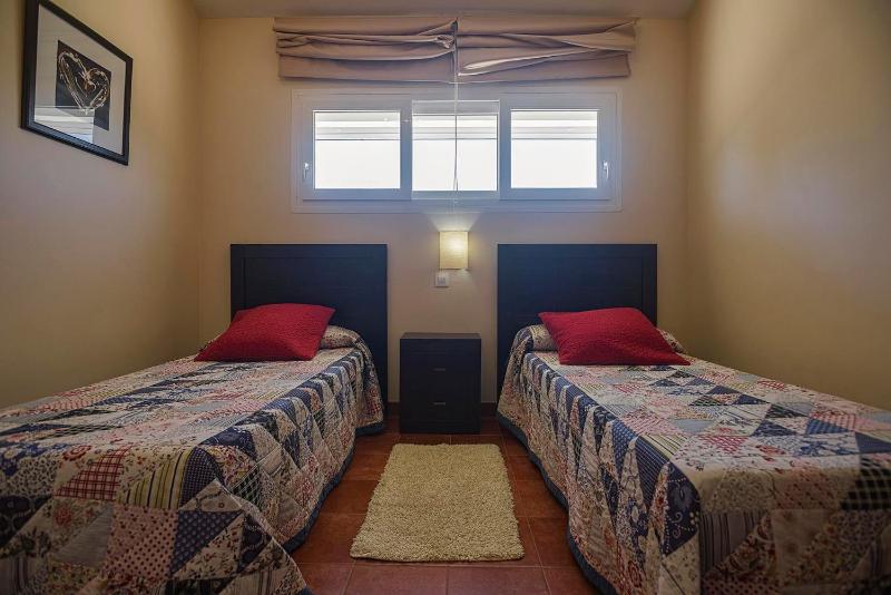 Three-Bedroom Villa (6 Adults) image 3
