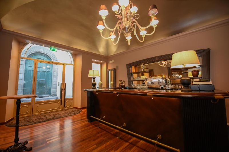 The Tuscanian Hotel - image 18