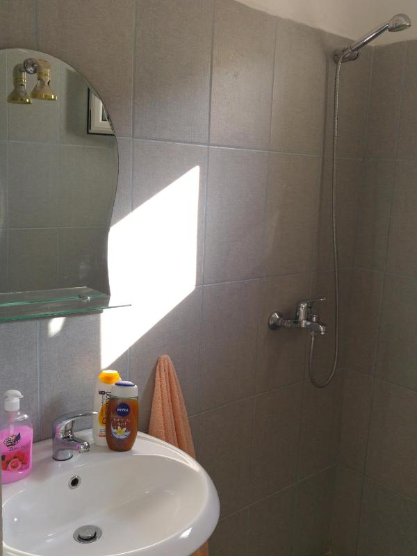 Double Room with Balcony image 3
