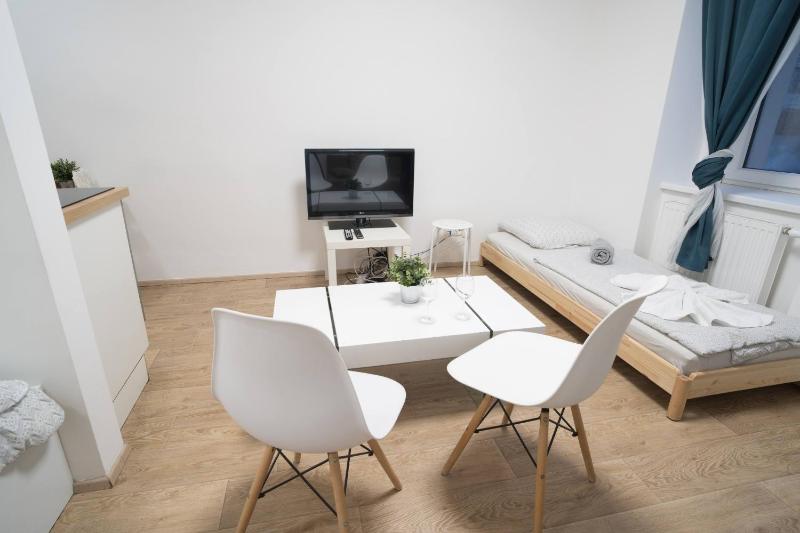 Deluxe Apartment image 2