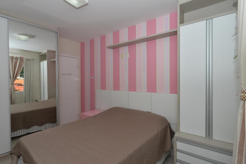 Apartamento no centro de Bombinhas completo - image 6