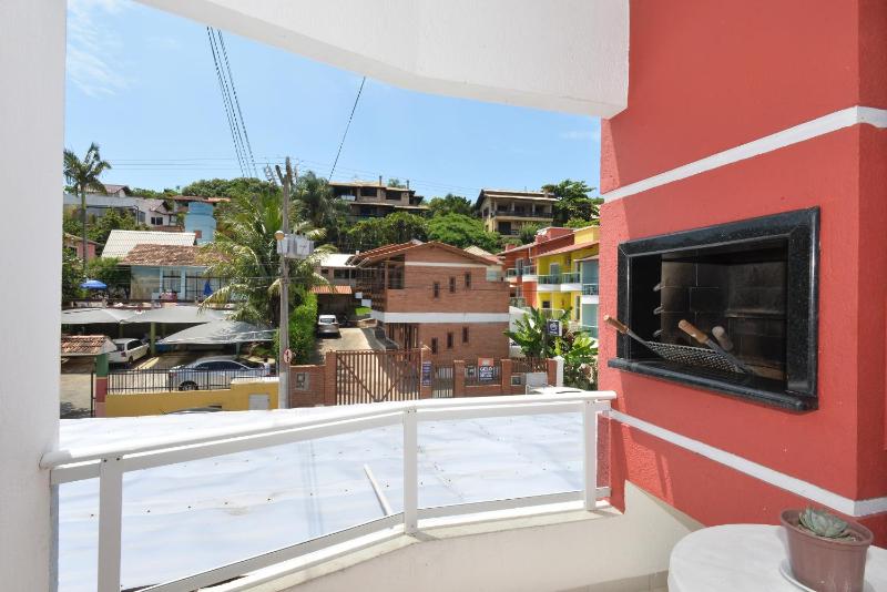 Apartamento no centro de Bombinhas completo - image 13