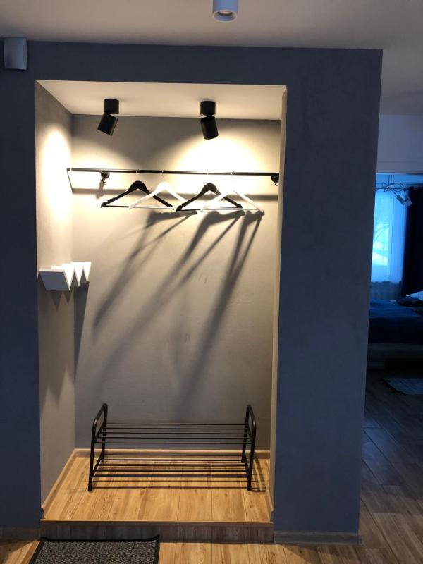 One-Bedroom Apartment image 3