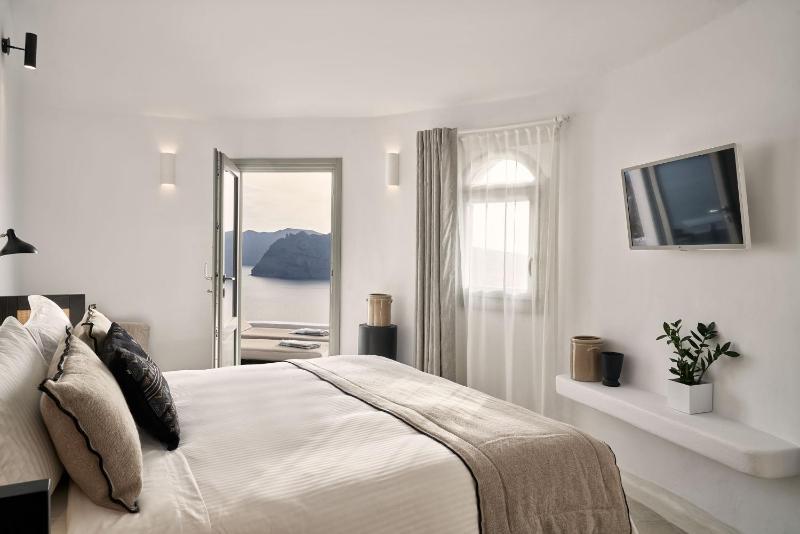 Double Room with Caldera View image 1