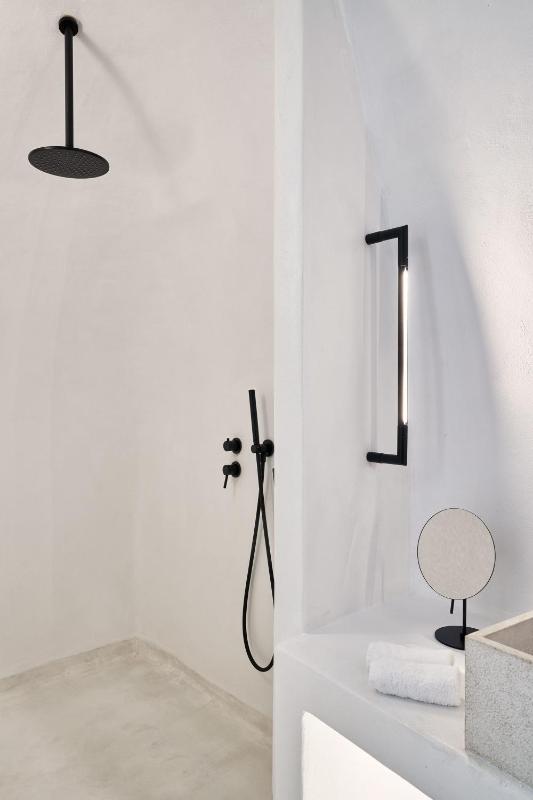 Charisma Suites - image 47