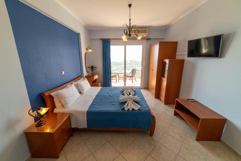 Studio Konstantinos - image 25