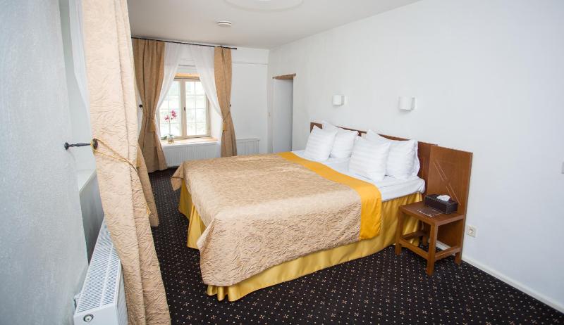 Zen Suite with free visit to Sauna Center image 4