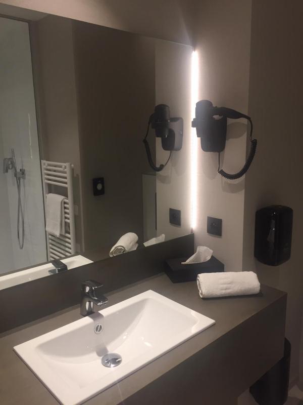 Superior Single Room image 4