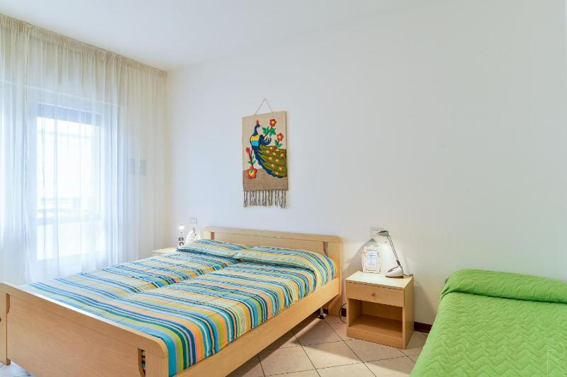 Stella d'Oro - image 34