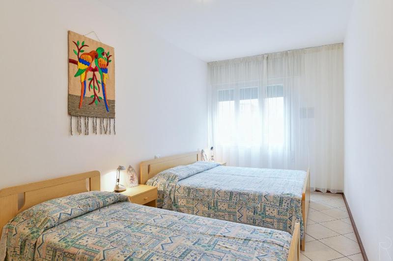 Stella d'Oro - image 8