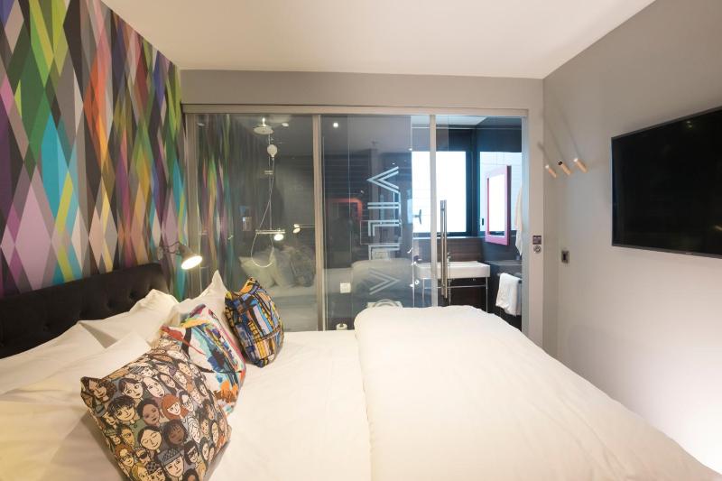 Double Room image 1