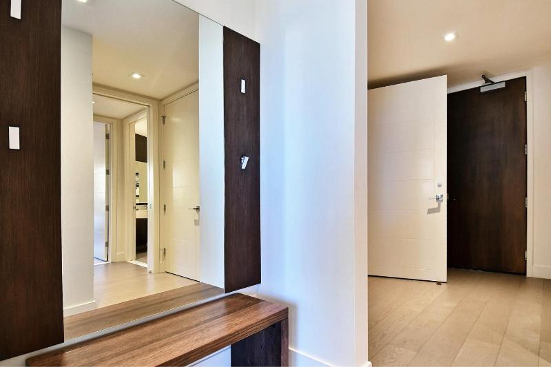 Modern Ski In Out 2 BR in Canyons Village - image 18