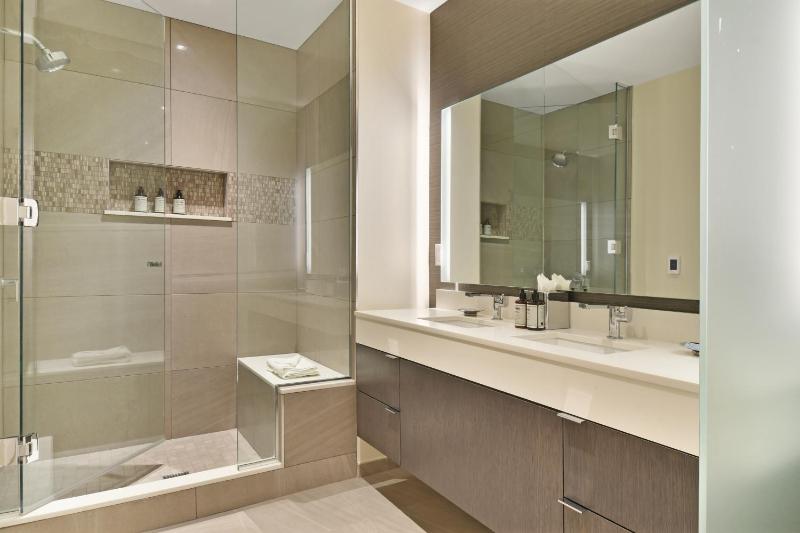Ski In Out Modern 2BR Residence in Canyons Village - image 11