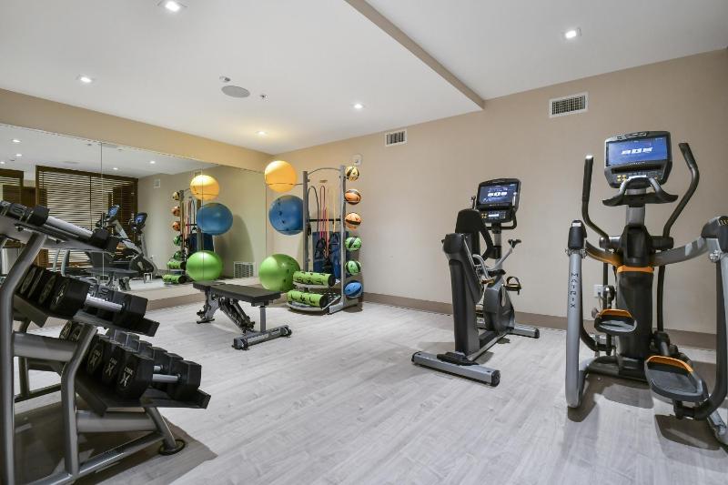 Ski In Out Modern 2BR Residence in Canyons Village - image 14