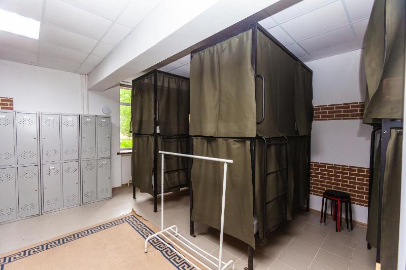 Bed in 10-Bed Mixed Dormitory Room image 1
