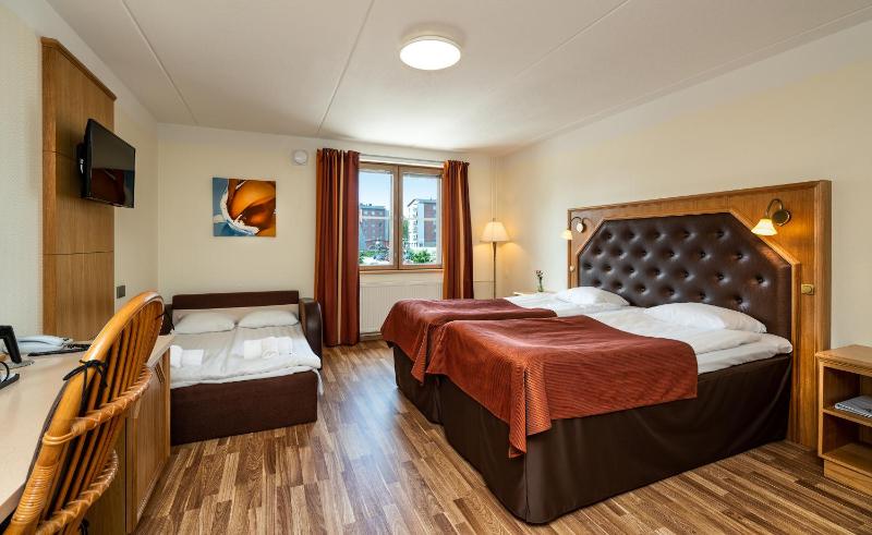 Double or Twin Room with Sauna image 3