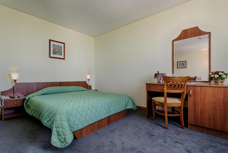 Hemus Hotel Sofia - image 16