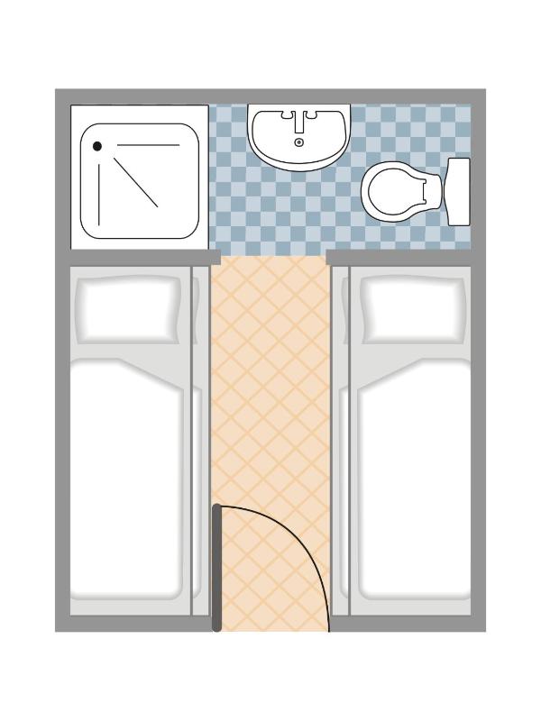 Quadruple Room with Private Bathroom image 2
