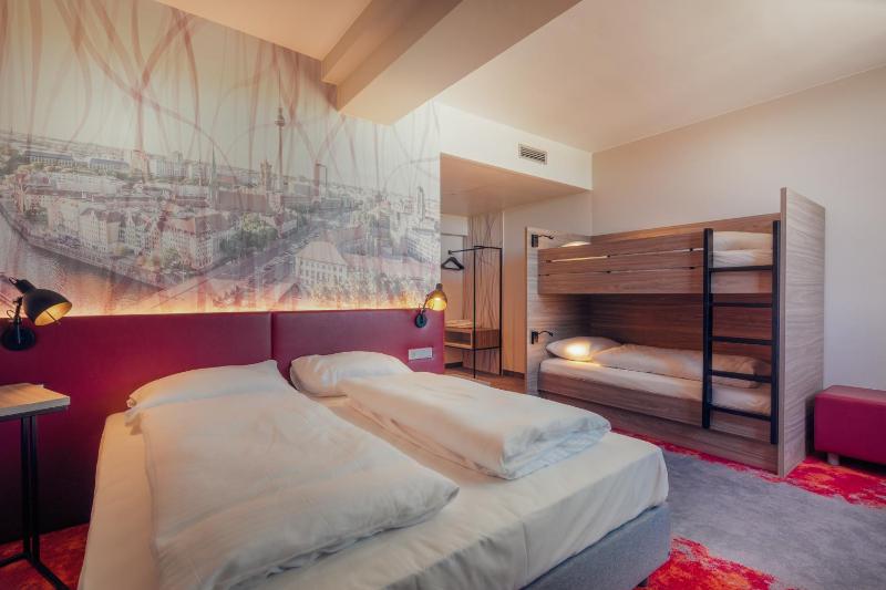 Room with One Double Bed and One Bunk Bed image 3