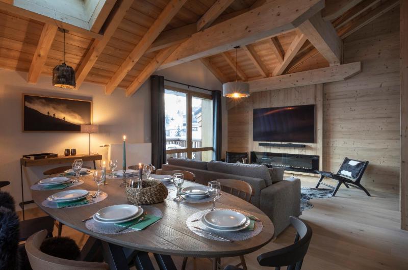 3 Bedrooms Cabin 8/10 People. Standard image 3