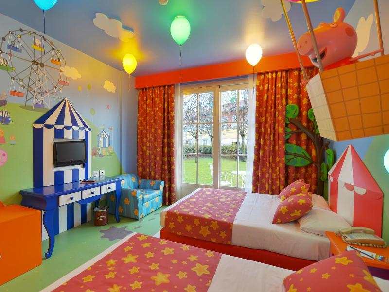 Roulette Themed Room B image 1