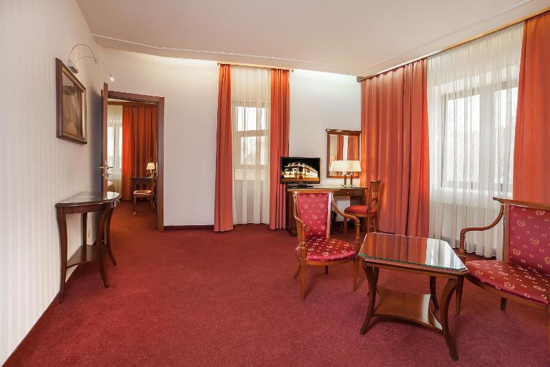 Suite image 3