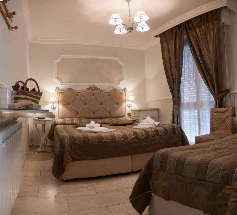 Hotel Tahiti - image 4
