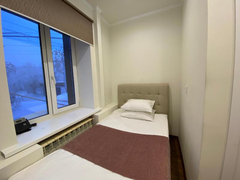 Budget Single Room image 1