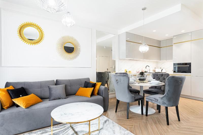 Apartamenty Gardenia Seaside 2 with Sea View by Noclegi Renters - image 8