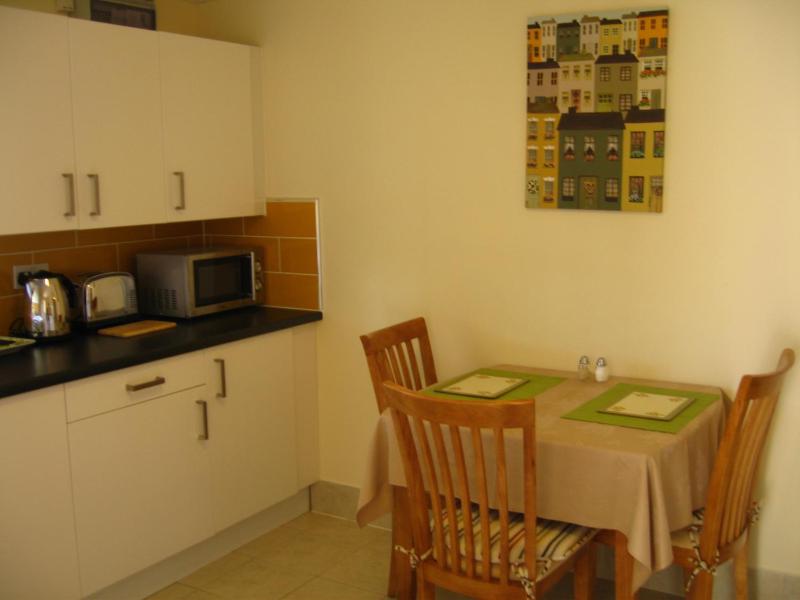 Two-Bedroom Apartment - Sherwood image 2